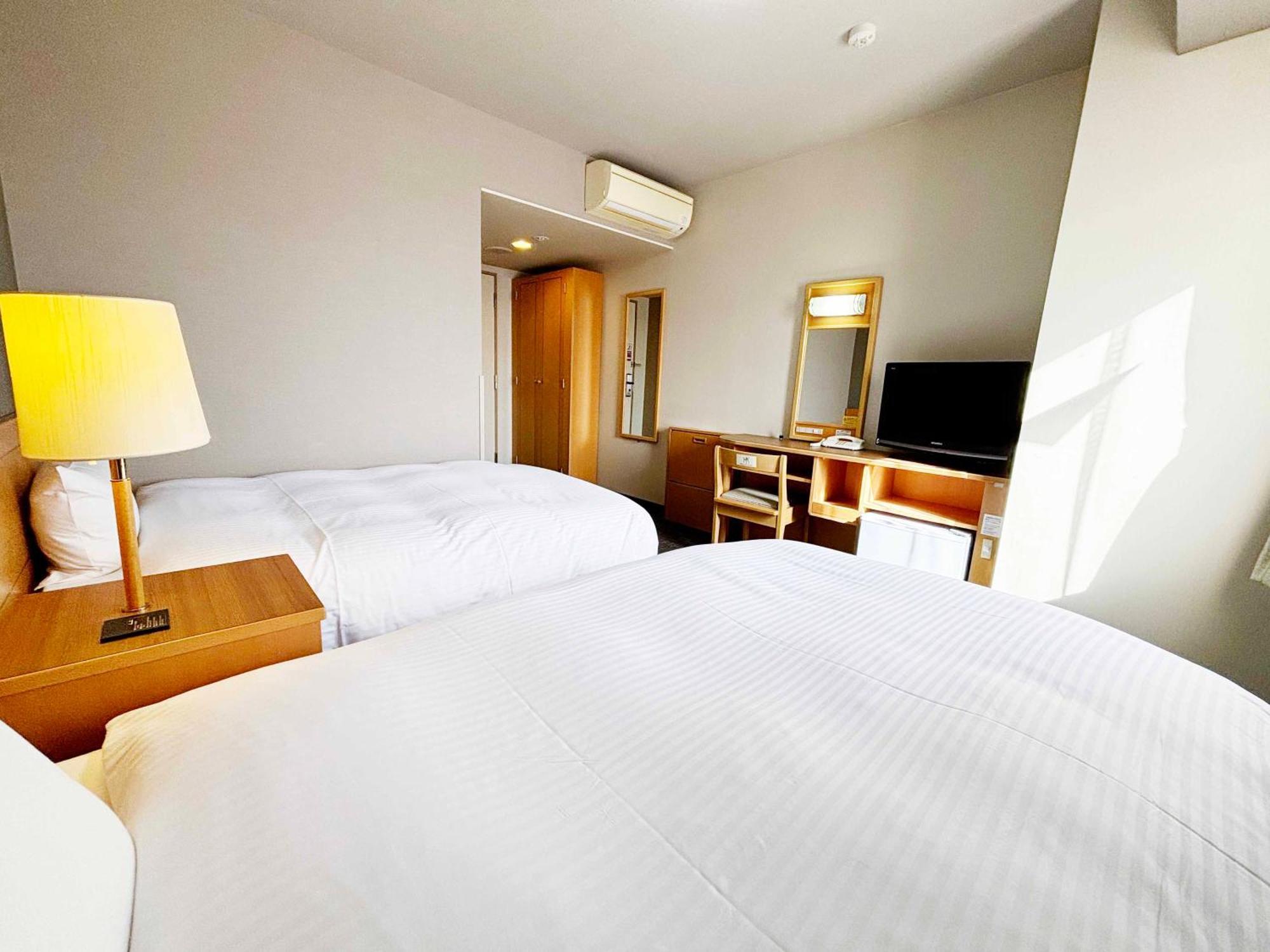 Route Inn Grantia Hanyu Spa Resort Exterior foto